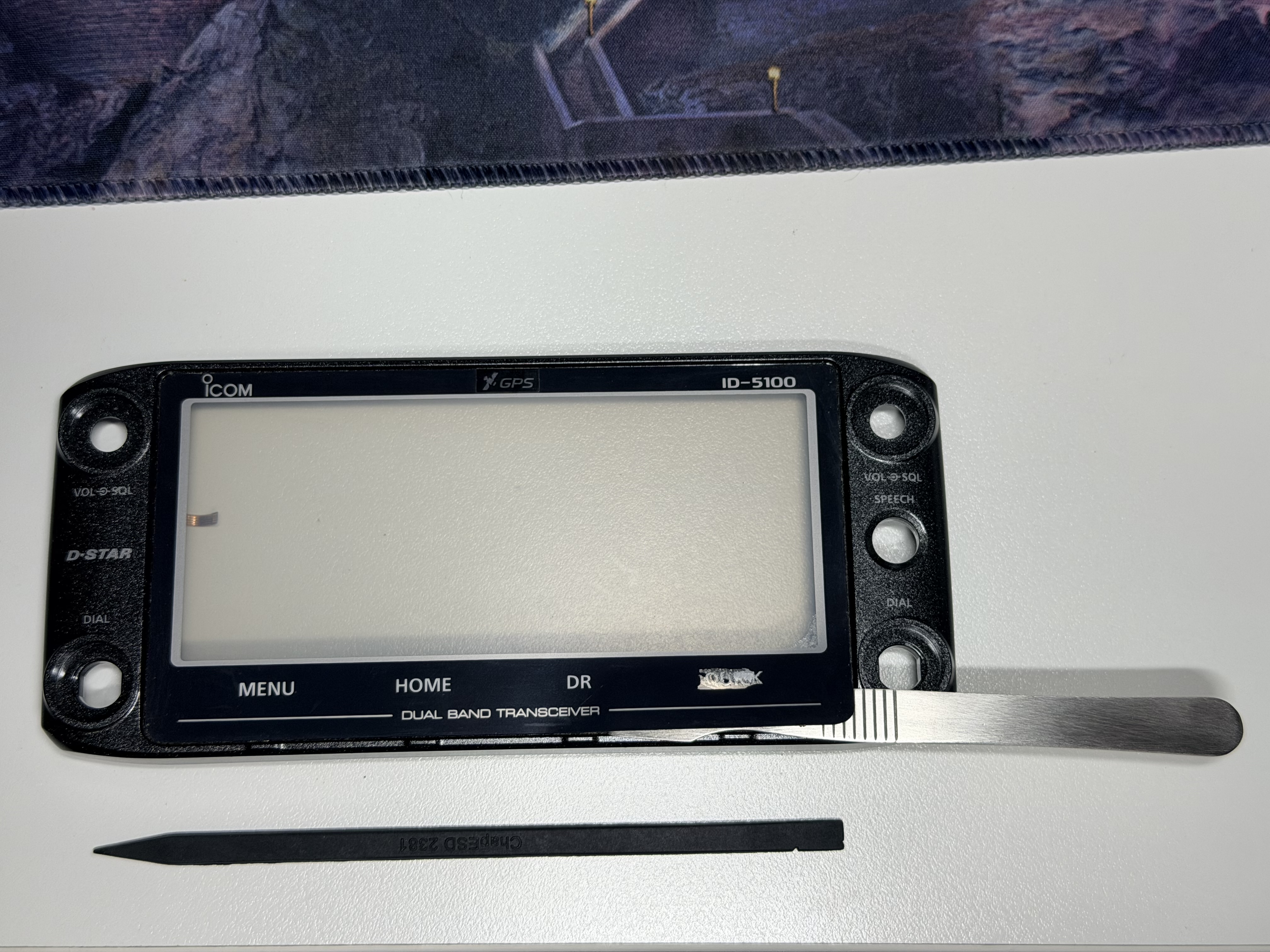 Close-up of the ID-5100A touch panel ribbon connector on the PCB.