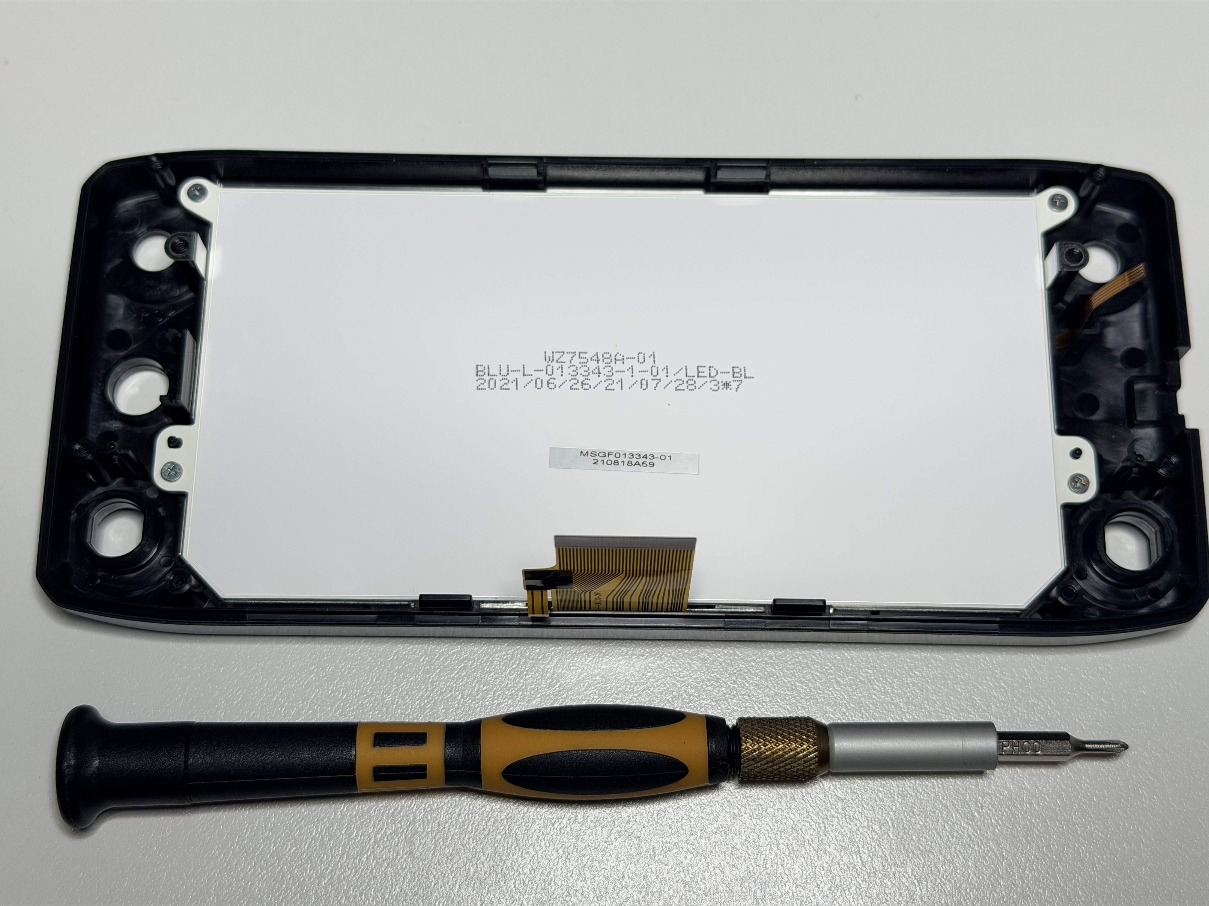 New LCD installed in the ID-5100A front panel assembly.