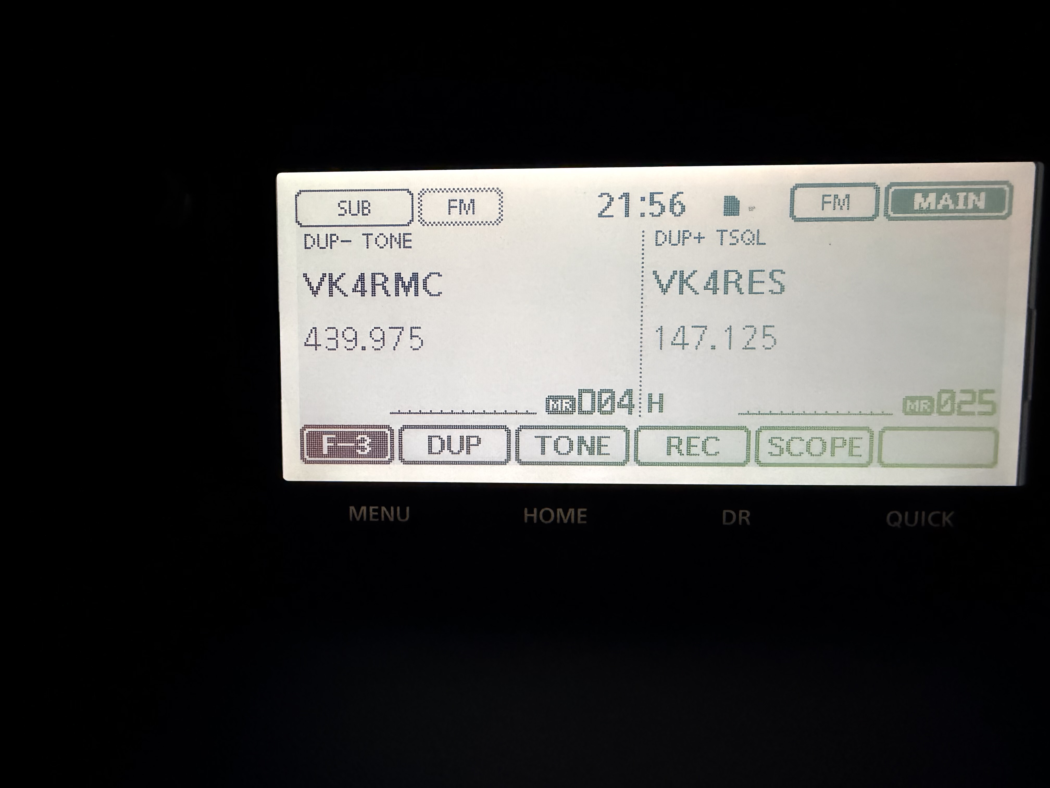 The repaired ID-5100A powered on with a clean, working display.